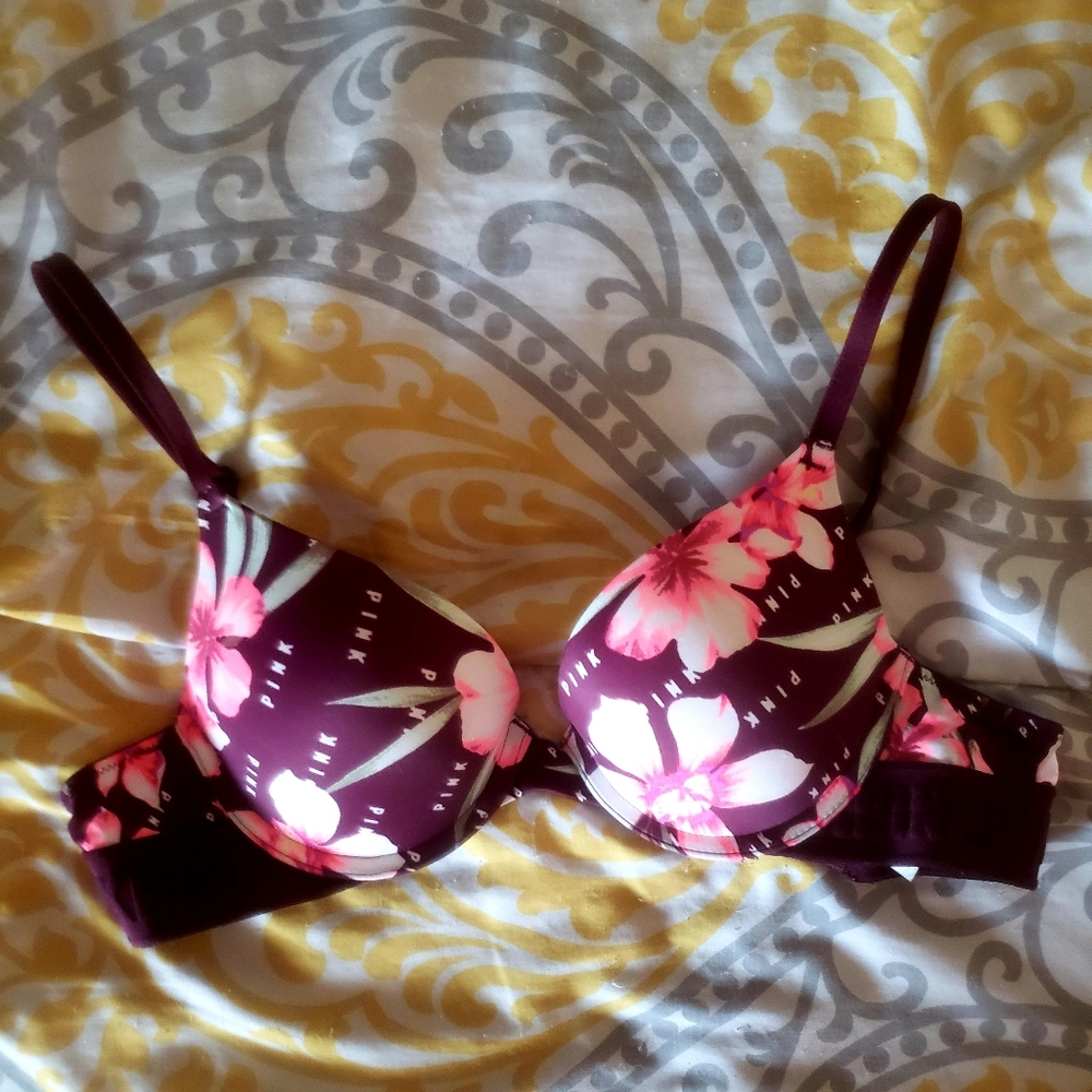 VS PINK Push Up Bra 34a